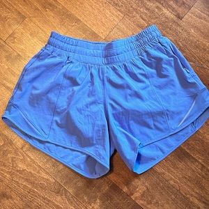 Hotty Hot LR Short 4" *Lined WLIN 4
Color: Wild Indigo
Size: 4